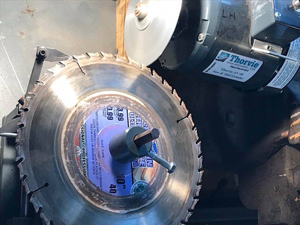 P&H Firewoodsharpingservice | 364592 McBeth Rd, Salford, ON N0J 1W0, Canada | Phone: (226) 970-3390