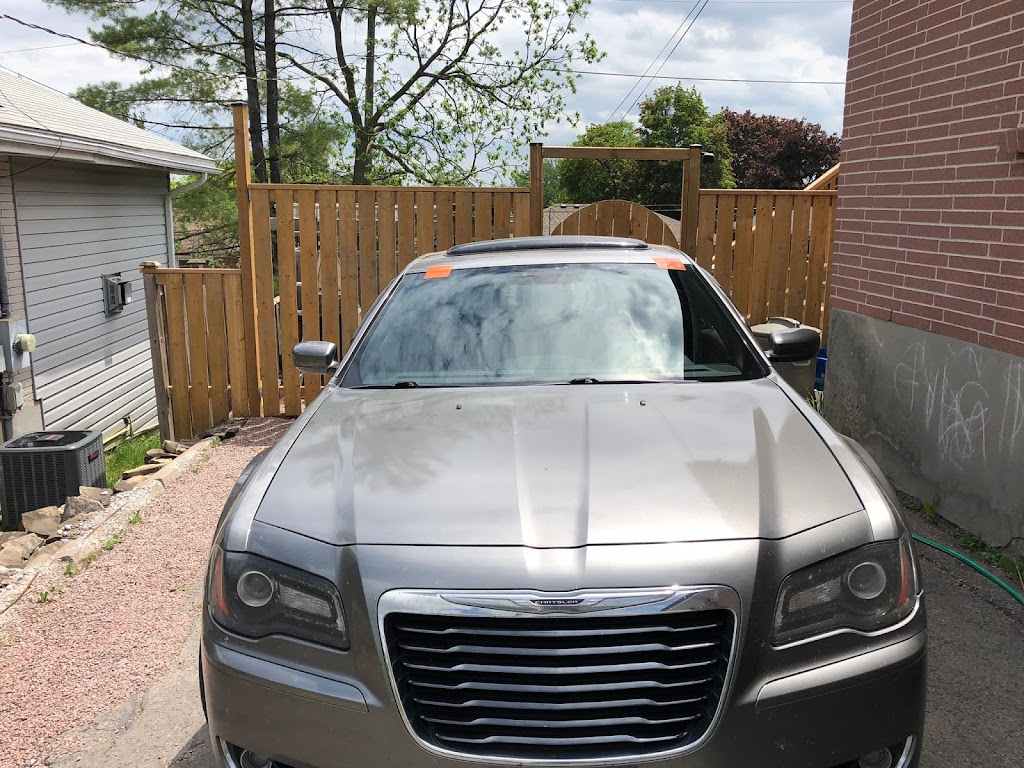 Maple Auto Glass Peterborough | 1123 Water St, Peterborough, ON K9H 3P7, Canada | Phone: (705) 927-8717