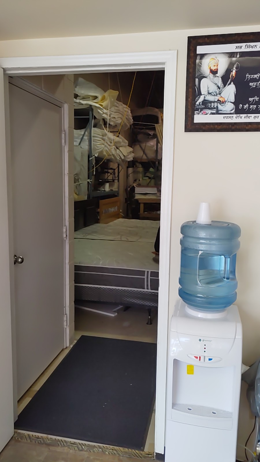 Night King Mattress Inc | 50 Van Kirk Dr, Brampton, ON L7A 1C7, Canada | Phone: (416) 618-4653