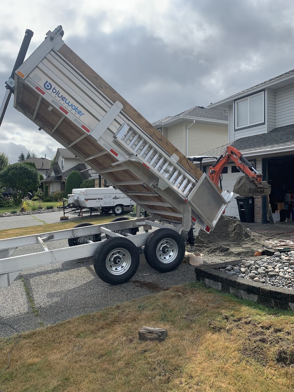 Mt. Lehman Excavating | 29605 McTavish Rd, Abbotsford, BC V4X 2G3, Canada | Phone: (604) 854-0887