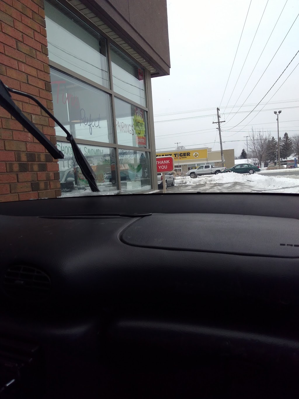 Tim Hortons | 925 Edward St N, Prescott, ON K0E 1T0, Canada | Phone: (613) 925-1465
