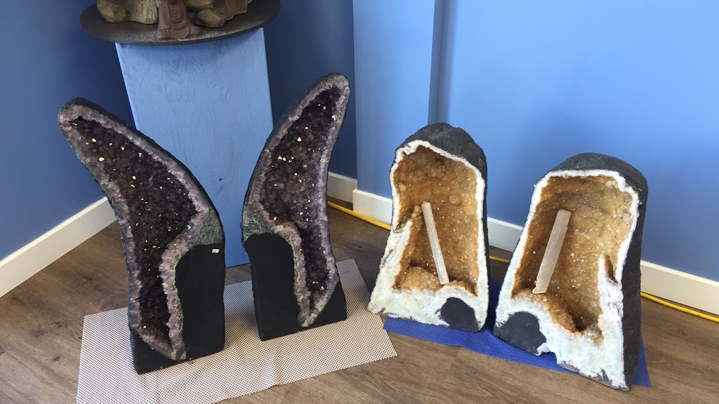 Journey Stones - Rocks, Gems and Minerals - Crystals and Healing | 5950 Rochdale Blvd #2, Regina, SK S4X 4J7, Canada | Phone: (306) 585-7625