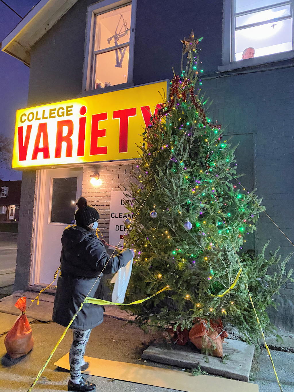 College St Variety | 93 College St E, Belleville, ON K8P 2T4, Canada | Phone: (613) 689-4999
