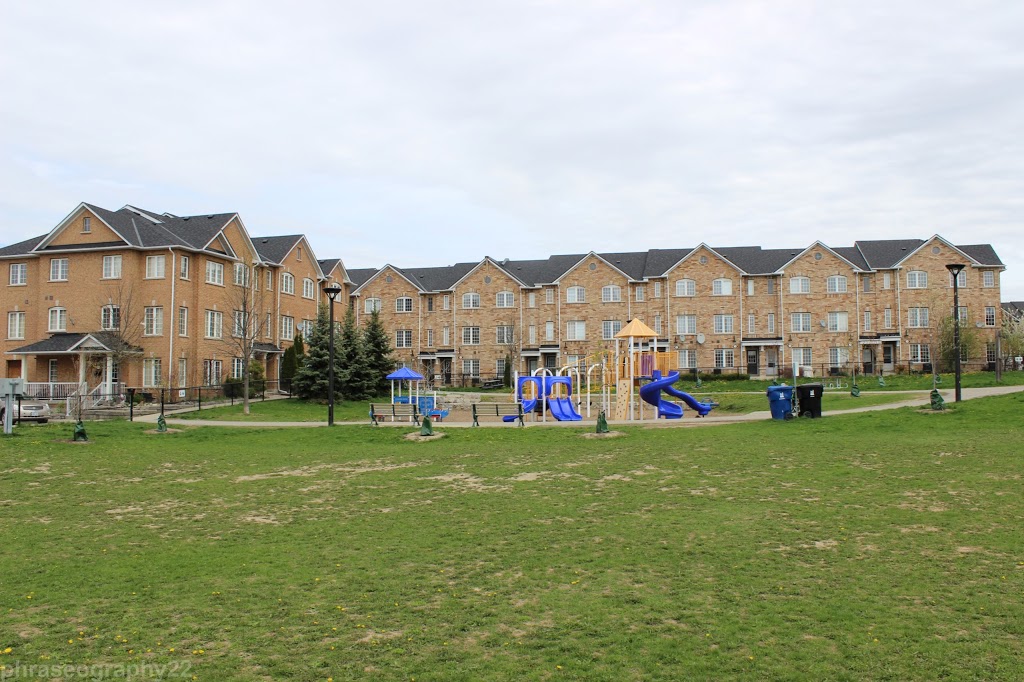 Upper Junction Park | 85 Birdstone Crescent, Toronto, ON M5H 2N2, Canada | Phone: (416) 392-2489