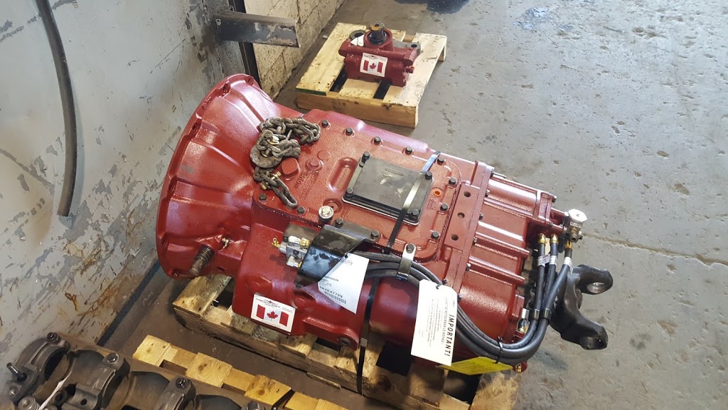 Camions Lussier-Lussicam inc. | 1341 Rue Principale, Sainte-Julie, QC J3E 0C4, Canada | Phone: (450) 649-1265
