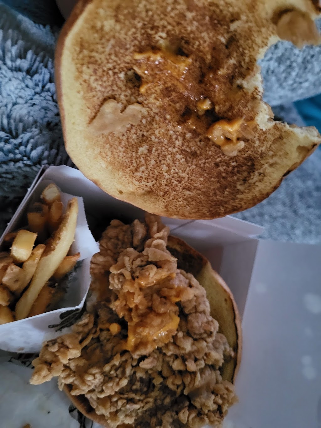 KFC | 850 Wellington Rd, London, ON N6E 1L9, Canada | Phone: (519) 681-8108