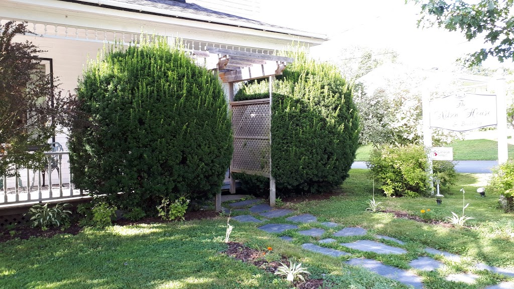 The Nelson House Bed and Breakfast | 138 Main St E, Stewiacke, NS B0N 2J0, Canada | Phone: (902) 639-1380