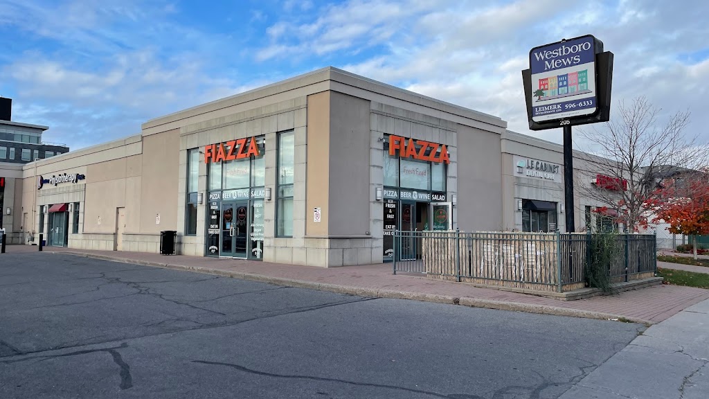 Fiazza Fresh Fired | 205 Richmond Rd, Ottawa, ON K1Z 6W4, Canada | Phone: (613) 725-2222