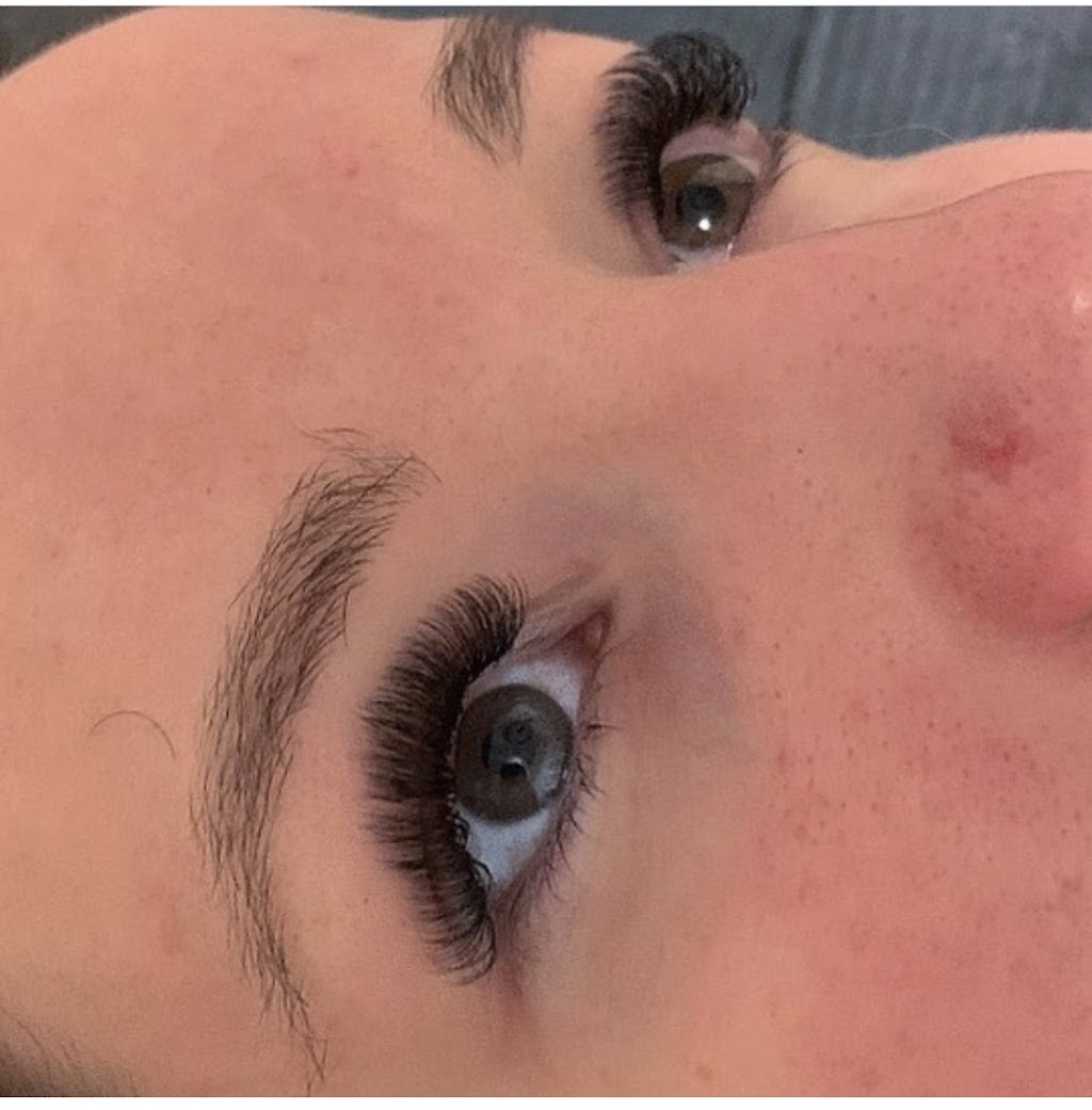 Libra Lash Studio | 11 Lees St, Red Deer, AB T4R 2P1, Canada | Phone: (403) 396-8187