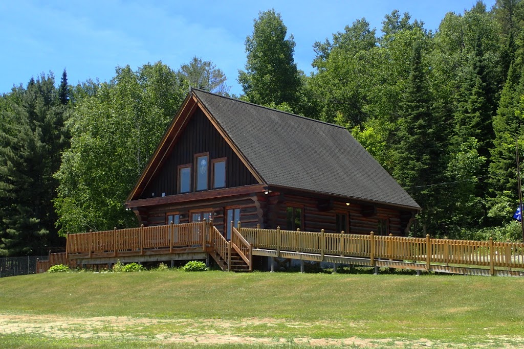 Centre dinterprétation du cerf de Virginie | C.P. 155, 6 Chemin du Barrage, Sainte-Thérèse-de-la-Gatineau, QC J0X 2X0, Canada | Phone: (819) 449-6666