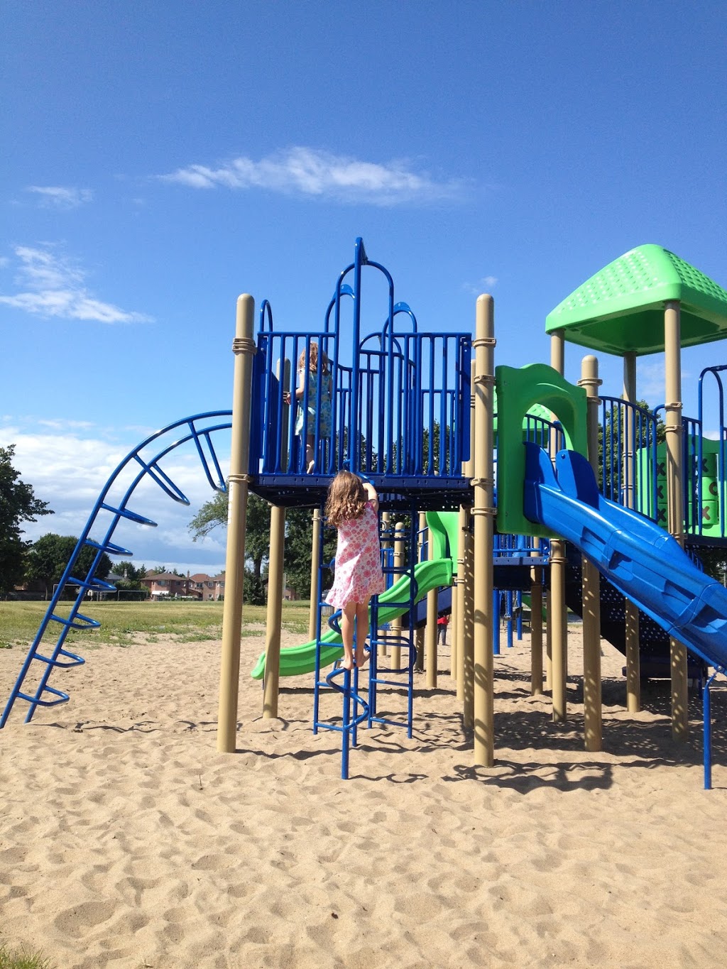 Raybeck Park | 45 Crandall Dr, Markham, ON L3P 6L4, Canada