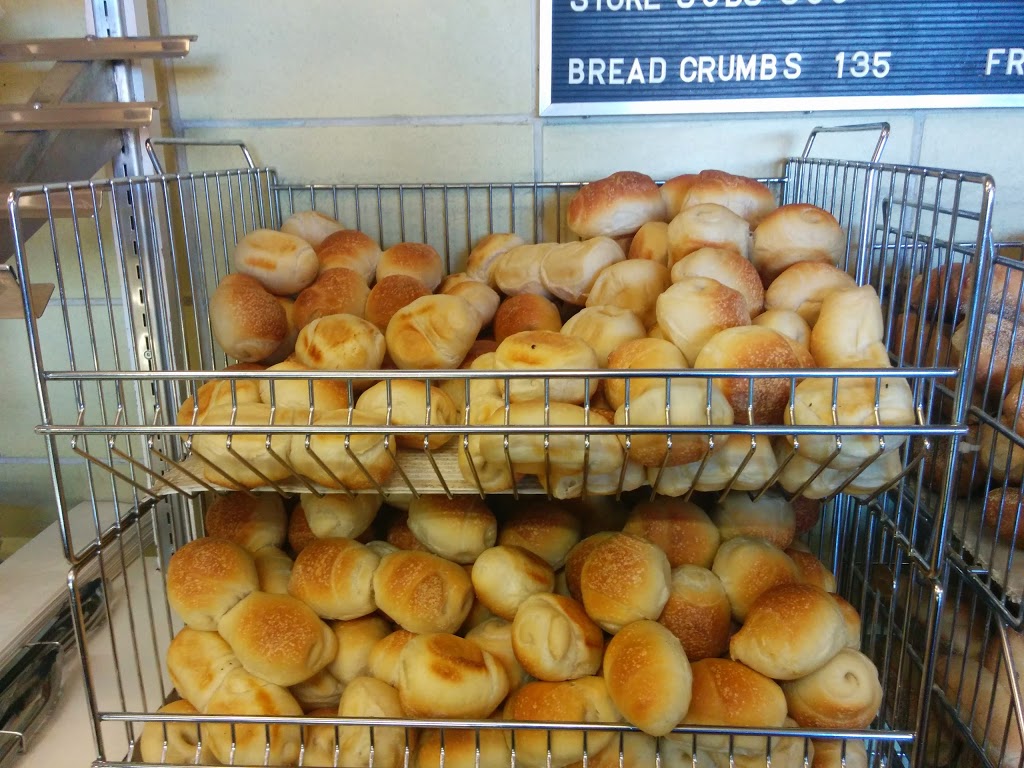 Riganellis Bakery Ltd | 16 Ormond St S, Thorold, ON L2V 1Y1, Canada | Phone: (905) 227-1156