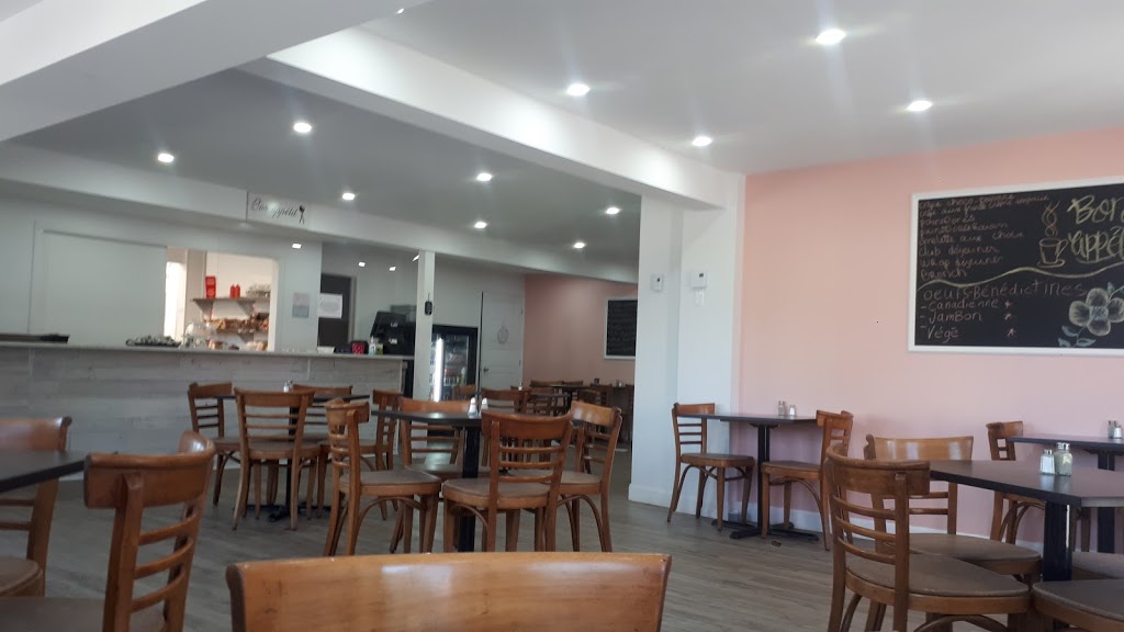 Chez La Framboise Café | 452 Chemin de lÉglise, Sainte-Barbe, QC J0S 1P0, Canada | Phone: (450) 370-3227