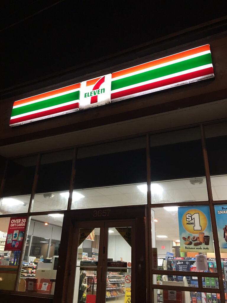 7-Eleven | 980 Islington Ave, Etobicoke, ON M8Z 4P8, Canada | Phone: (416) 201-6872