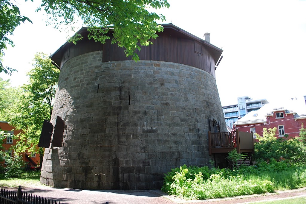Tours Voir Quebec | 12 Rue Sainte-Anne, Québec, QC G1R 3X2, Canada | Phone: (418) 694-2001