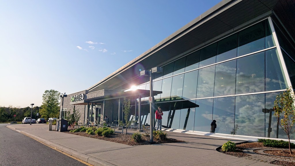 ONroute Napanee | ON-401, Odessa, ON K0H 2H0, Canada | Phone: (613) 386-1300