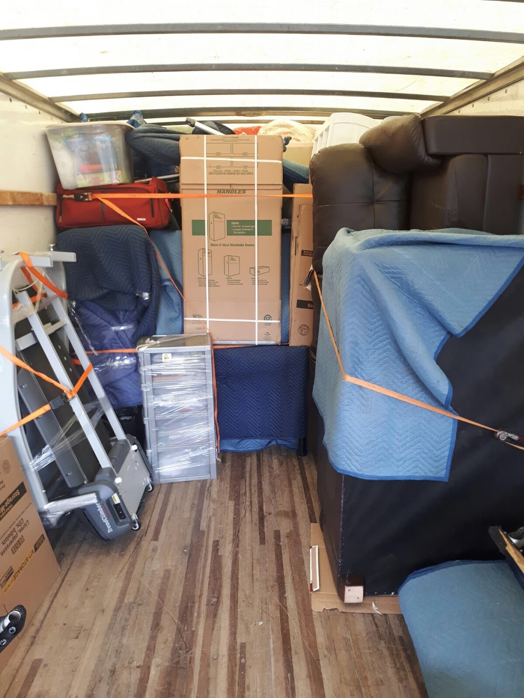 HOMELAND RELOCATION | 3750 46 Ave SE UNIT 331, Calgary, AB T2B 0L1, Canada | Phone: (800) 205-9710