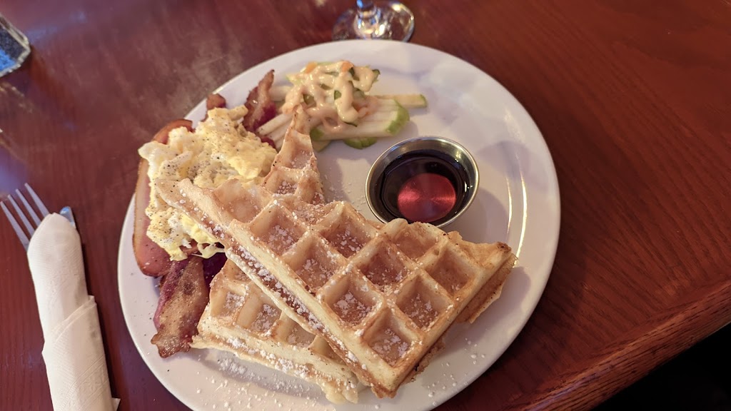 Petit Dejeuner | 191 King St E, Toronto, ON M5A 1J5, Canada | Phone: (416) 703-1560