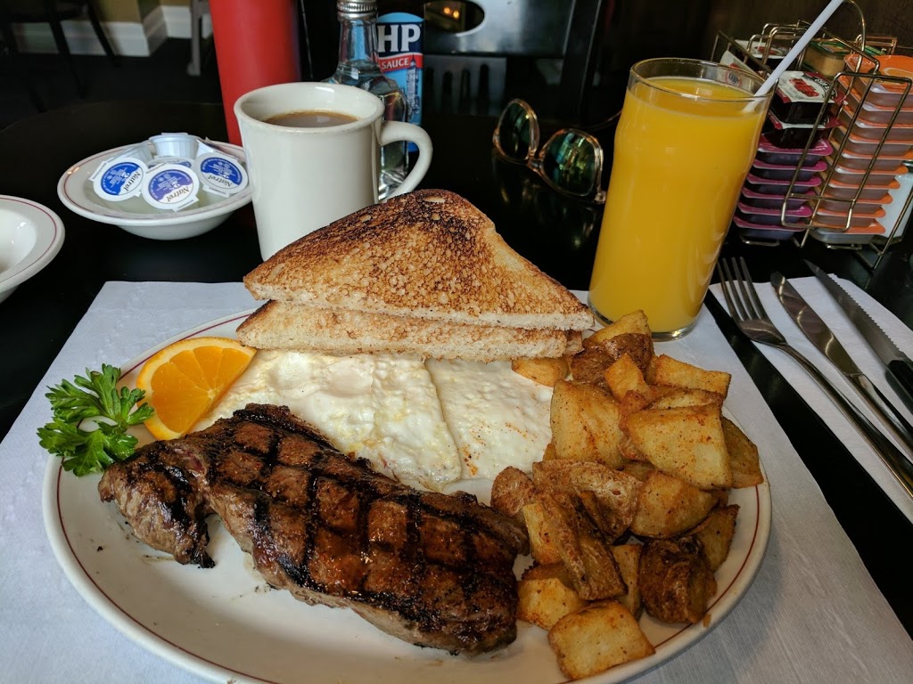 Zacharys Restaurant | 71 Duckworth St, St. Johns, NL A1C 3K2, Canada | Phone: (709) 579-8050