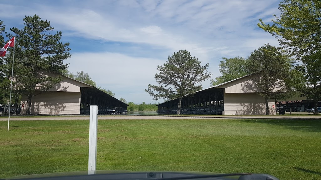 Holland River Marina | 21259 Bathurst St, Holland Landing, ON L9N 1P6, Canada | Phone: (905) 853-6445