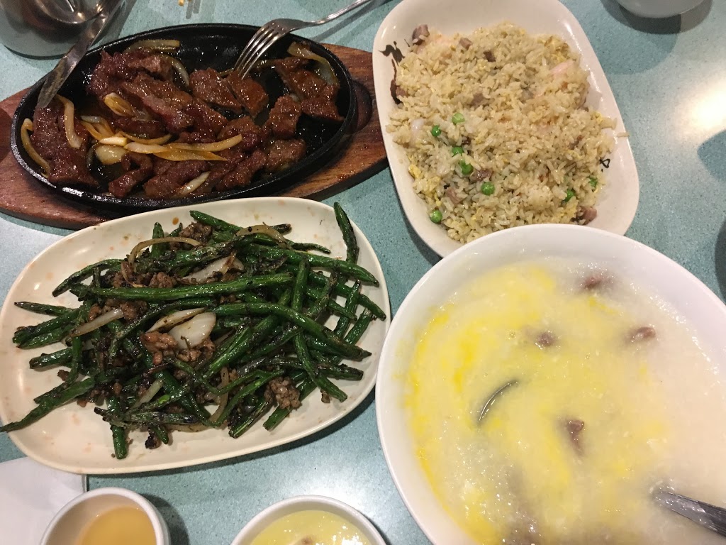 China Garden Restaurant 食德喜 | 31 University Ave, Waterloo, ON N2J 2A2, Canada | Phone: (519) 888-0088