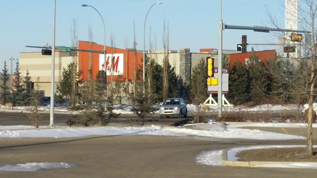 H&M | 1404 Parsons Rd NW, Edmonton, AB T6N 0B5, Canada | Phone: (855) 272-7007