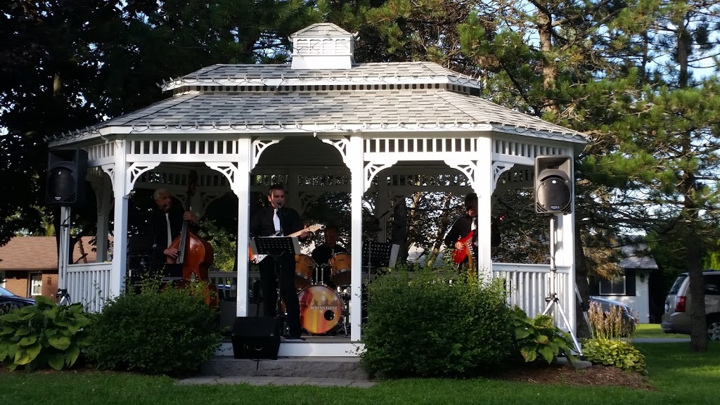 Ina Brown Parkette | Newtonville Mill St, Newtonville, ON L0A 1J0, Canada