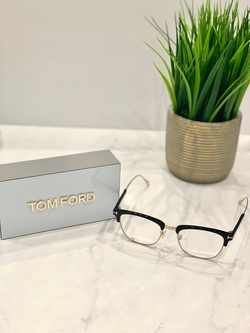 Varley Optometry | 18 Fred Varley Dr #5, Unionville, ON L3R 1S3, Canada | Phone: (905) 479-2882