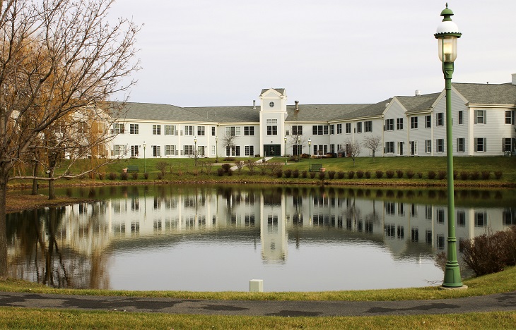 Embark at Orchard Glen | 6055 Armor Duells Rd, Orchard Park, NY 14127, USA | Phone: (716) 662-5544