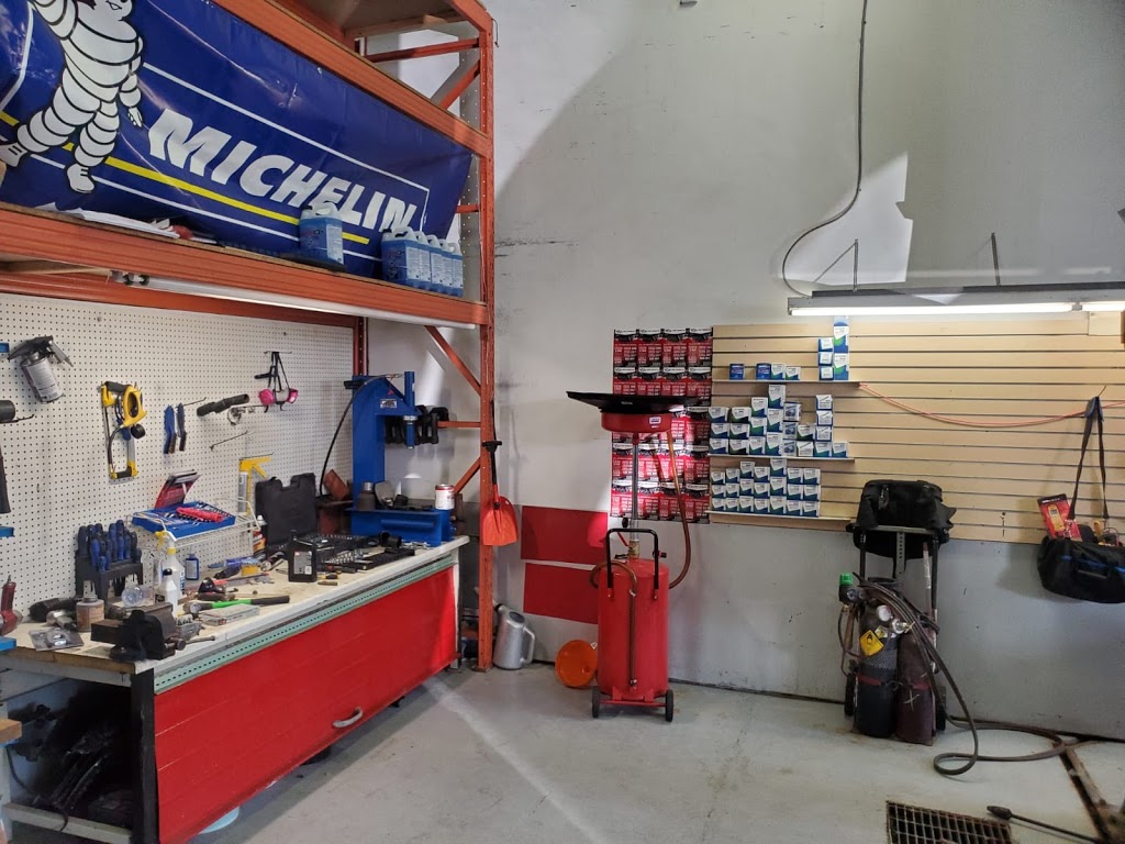A-Pact Automotive | 1-1555 Michael St, Ottawa, ON K1B 3T3, Canada | Phone: (613) 422-5551