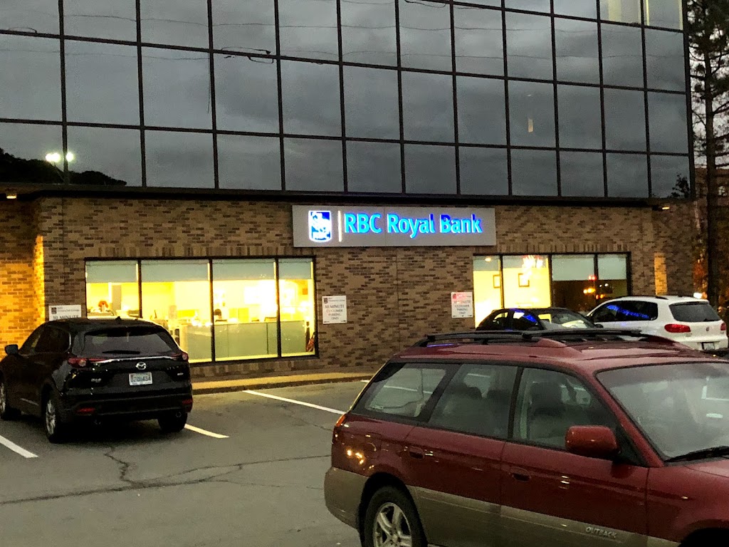 RBC Royal Bank | 1597 Bedford Hwy, Bedford, NS B4A 1E7, Canada | Phone: (902) 421-8844