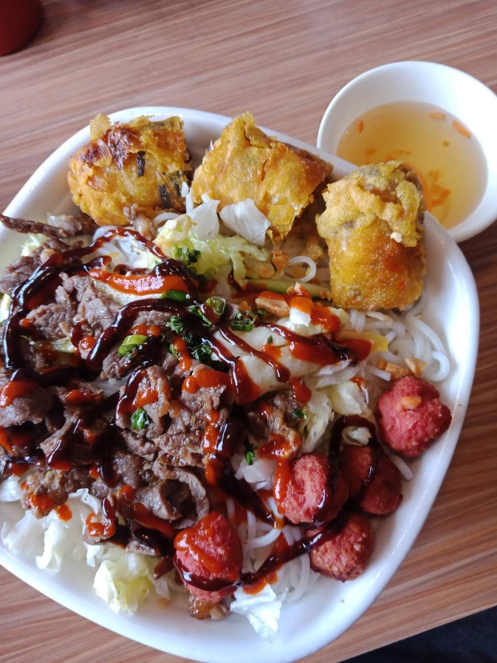 Xelua Vietnamese Restaurant | 180 Steeles Ave W, Thornhill, ON L4J 2L1, Canada | Phone: (905) 882-2122