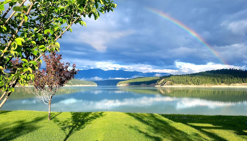 The Kove Marina Store | 5QC4+W4, Kragmont, BC V0B 1R0, Canada | Phone: (250) 431-8612