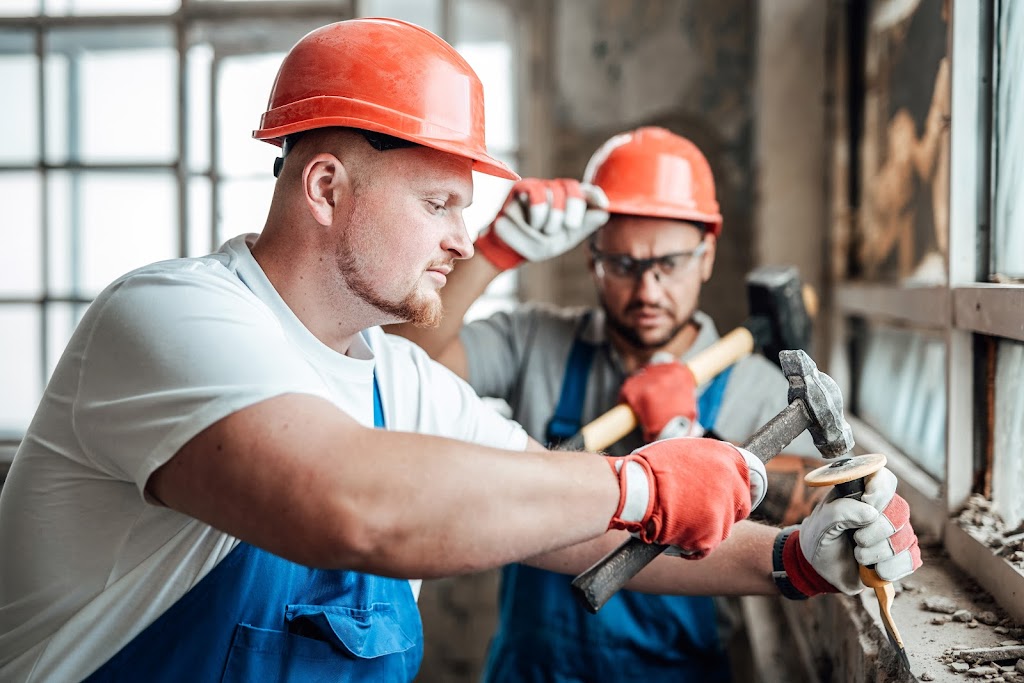 Besa Demolition | 2557 10 Ave SE, Calgary, AB T2A 0C2, Canada | Phone: (403) 605-5861