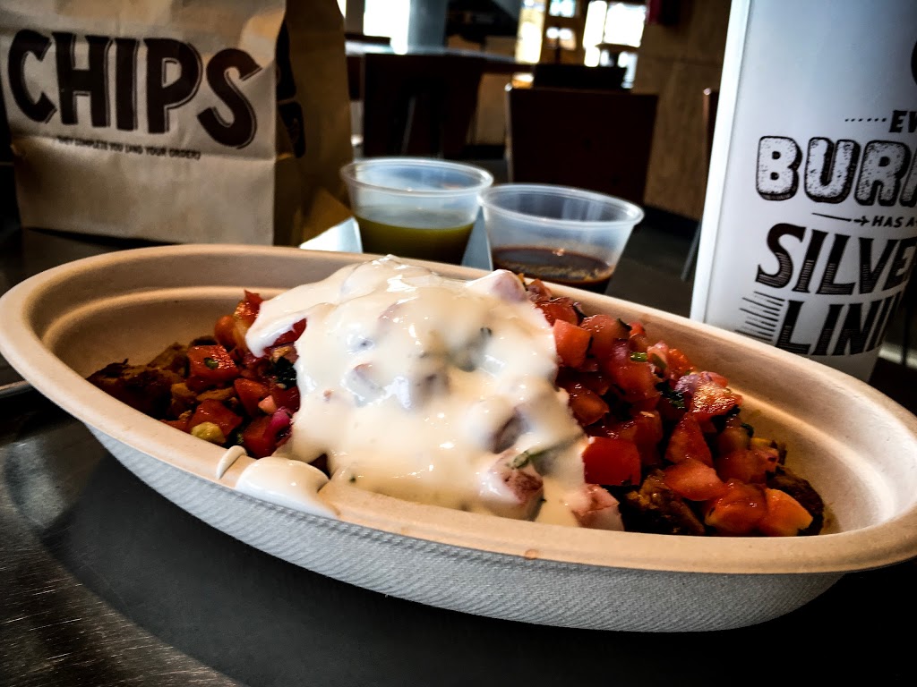 Chipotle Mexican Grill | 60 Fanshawe Park Rd E, London, ON N5X 4C5, Canada | Phone: (519) 672-8348