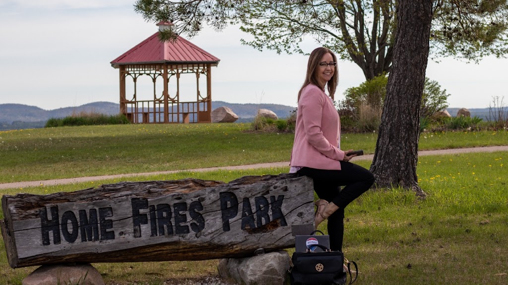 Cindy Sell, Broker REMAX Pembroke Realty Ltd | 10A Canadian Forces Drive, Petawawa, ON K8H 0H4, Canada | Phone: (613) 633-7920