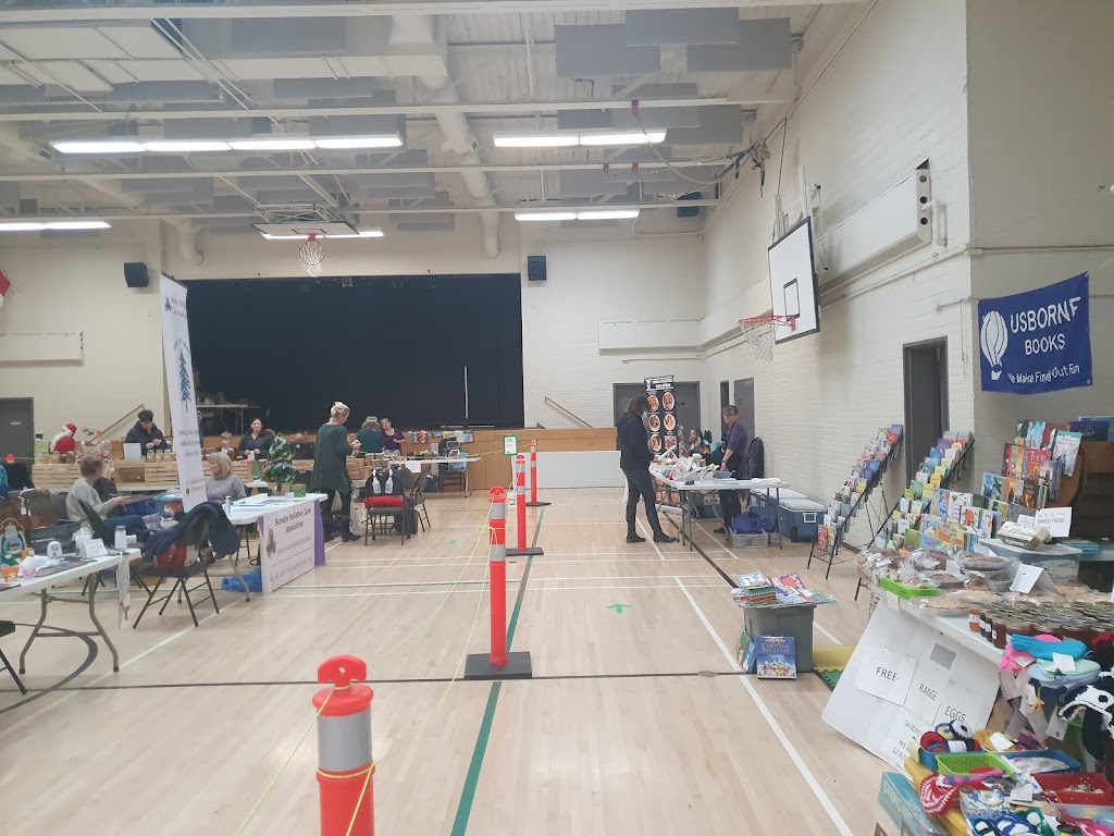 Sundre Community Centre | 96 2 Ave NW #3, Sundre, AB T0M 1X0, Canada | Phone: (403) 638-3551
