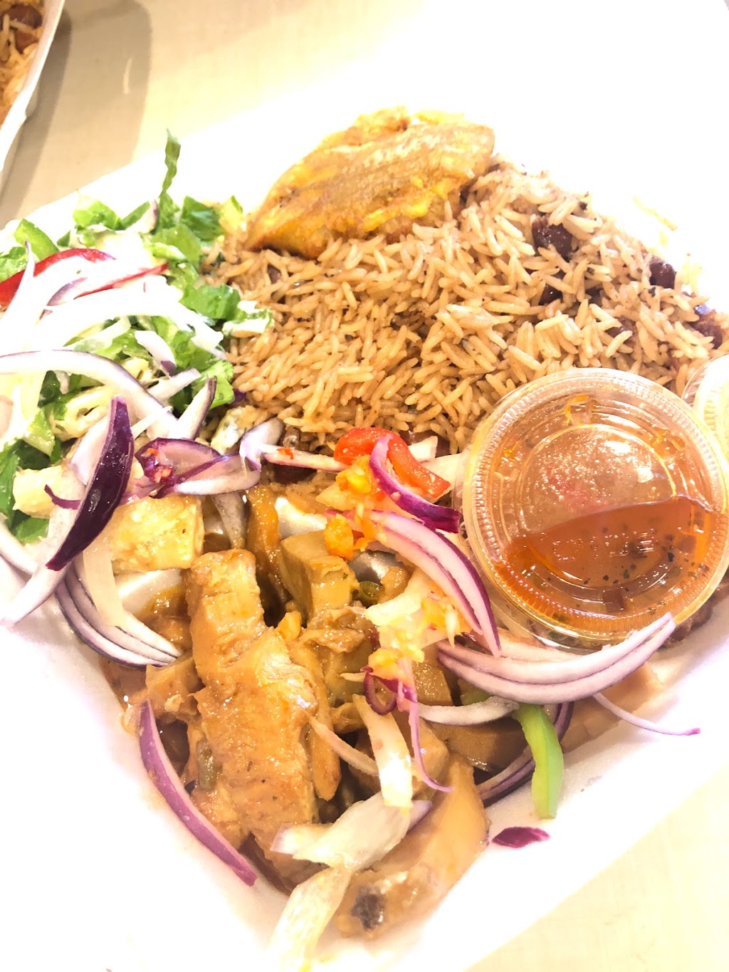 Restaurant Trouvaille Créole | 5158 Boul Henri-Bourassa E, Montréal-Nord, QC H1G 2S6, Canada | Phone: (514) 439-9900