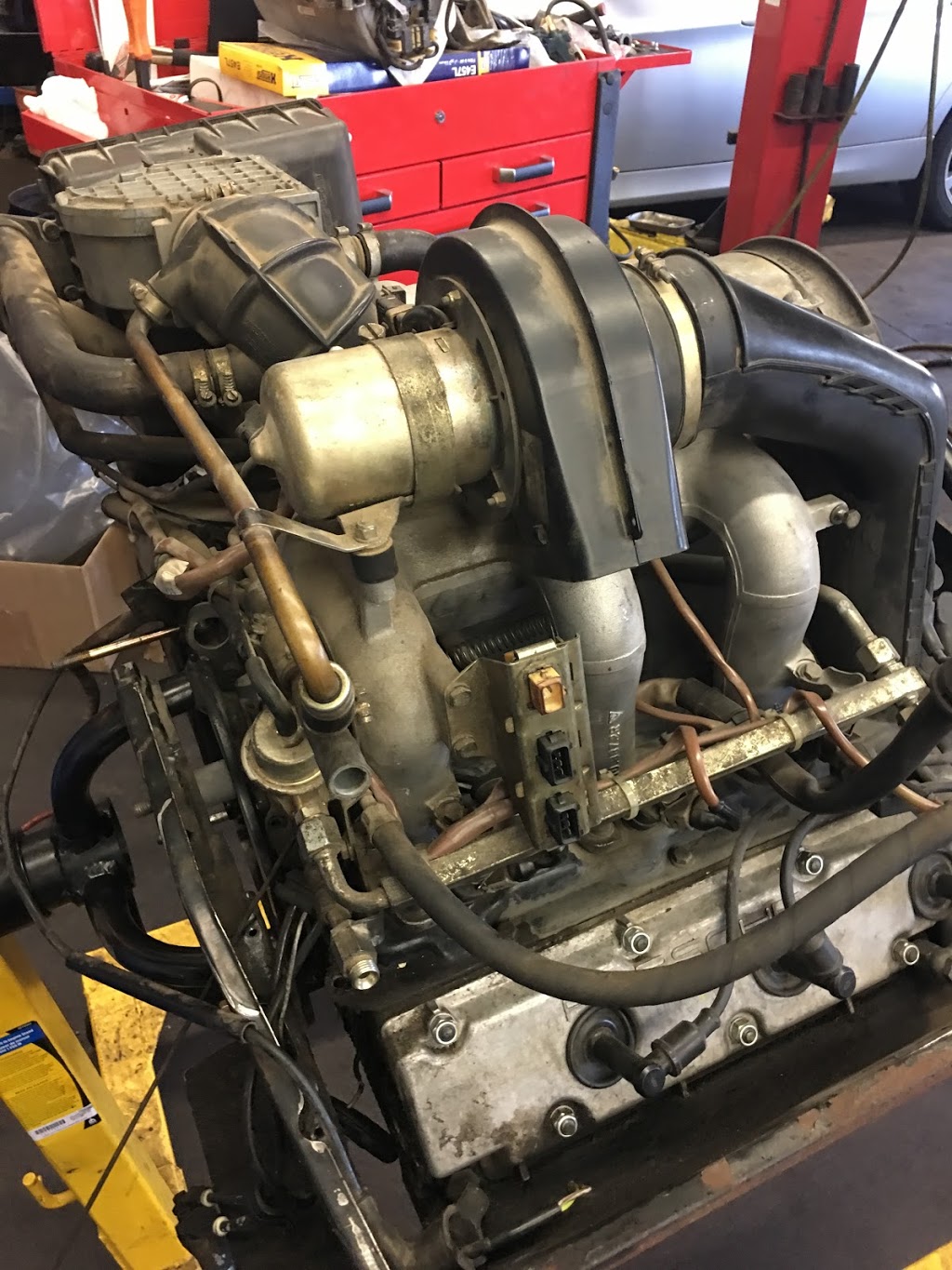 RJ Motors Inc | 34 Edgewater St, Kanata, ON K2L 1V8, Canada | Phone: (613) 831-2273