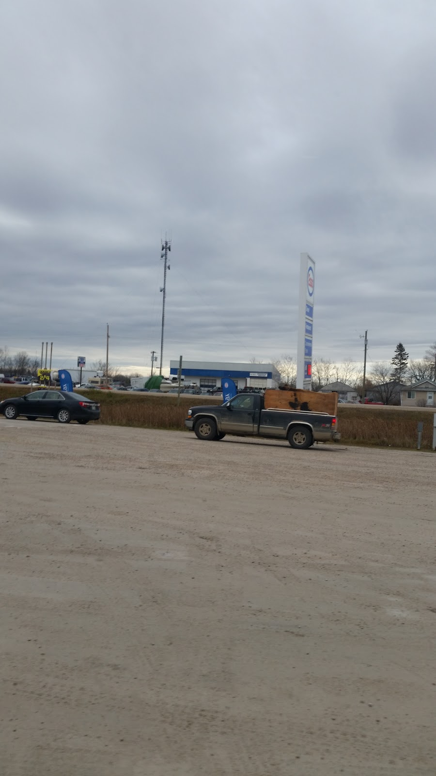 Havakeen Lunch - Esso | 6 MB-6, Eriksdale, MB R0C 0W0, Canada | Phone: (204) 739-2176