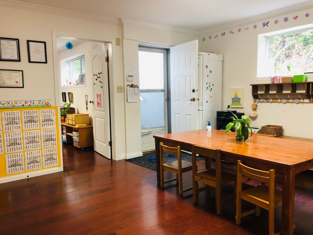 A-1 Daycare Centre | 2001 W 37th Ave, Vancouver, BC V6M 4K3, Canada | Phone: (604) 329-2273