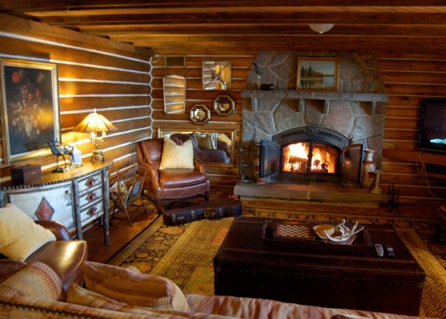 Obabika Lake Lodge | Hyw. 805, River Valley, ON P0H 2C0, Canada | Phone: (705) 688-3557