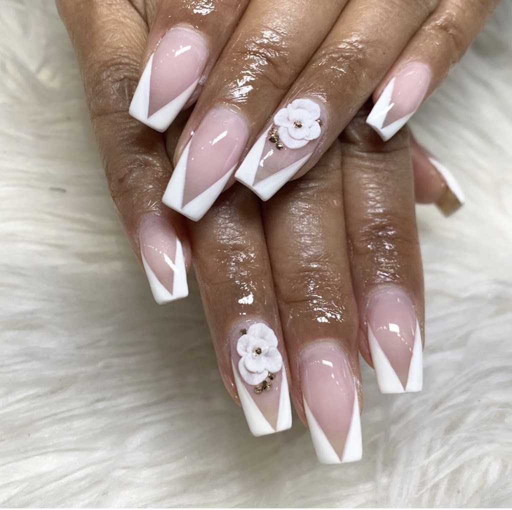 LUX NAIL | BEAUTY BAR | 1808 Rymal Rd E Unit #5, Hannon, ON L0R 1P0, Canada | Phone: (905) 692-7888
