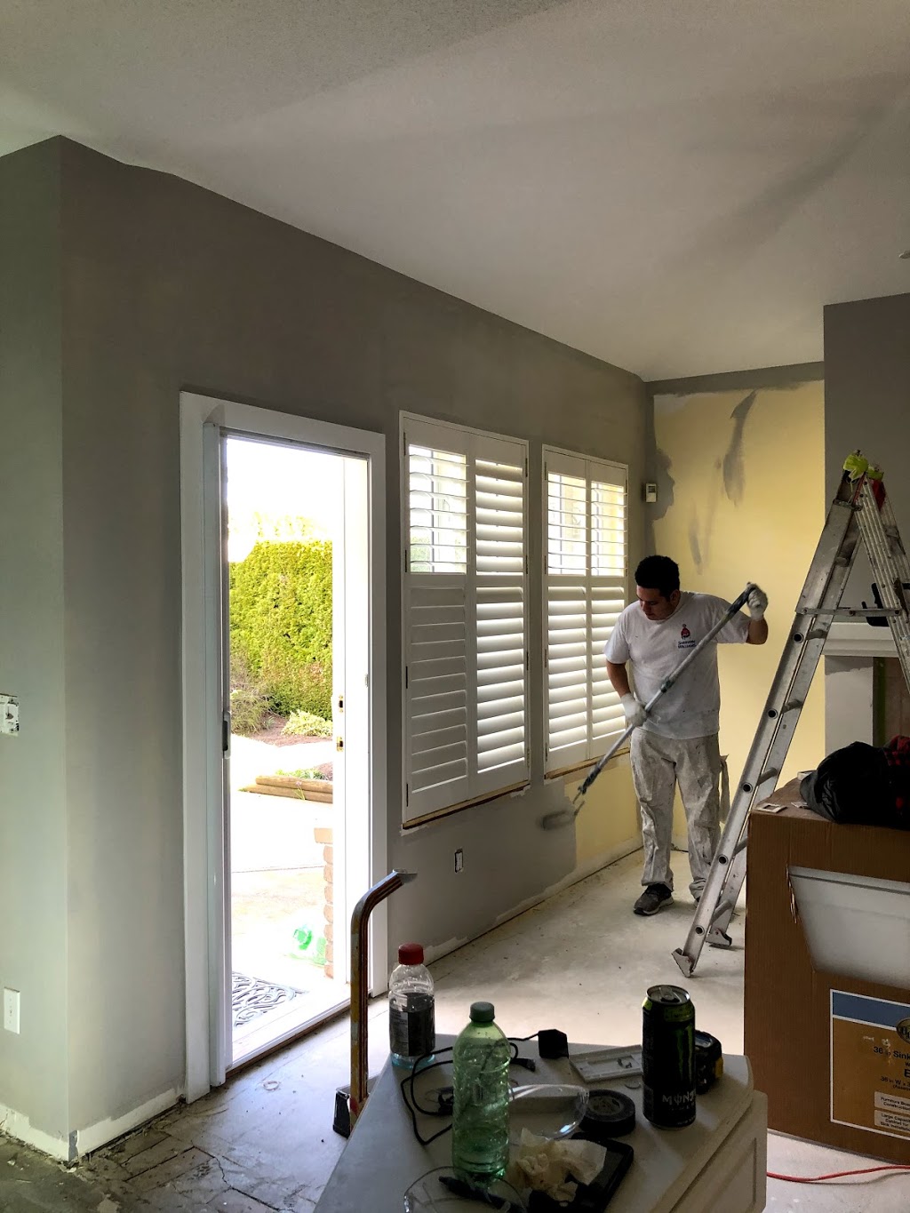 SSOTO Painting & Renovation | point of interest | 9883 140 St #15, Surrey, BC V3T 4M4, Canada | 6045059914 OR +1 604-505-9914