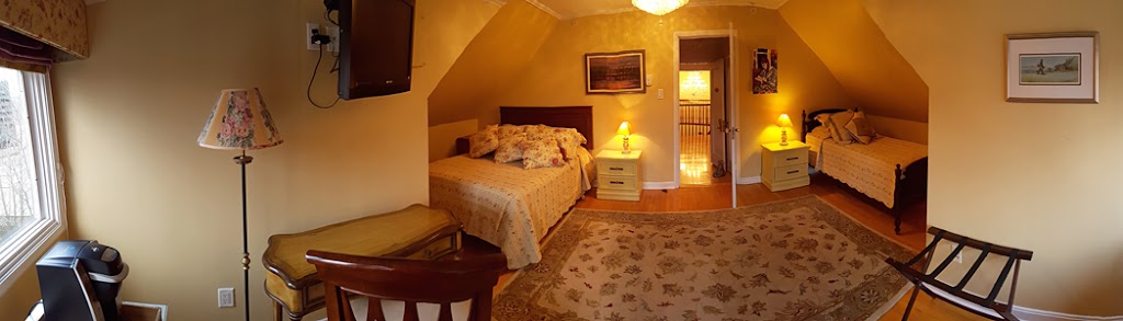 Monroe House | 8A Forest Rd, St. Johns, NL A1C 2B9, Canada | Phone: (709) 235-1946