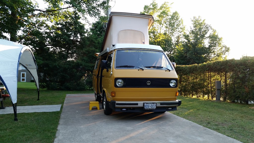 Woodland Park | 47 Sauble Falls Pkwy, Sauble Beach, ON N0H 2G0, Canada | Phone: (519) 422-1161