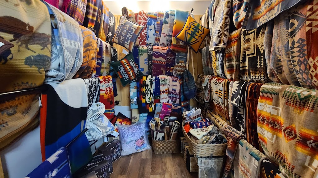 Thunderbird Crafts Trading Post | 6312 Indian Ln, Lambton Shores, ON N0N 1J2, Canada | Phone: (519) 786-4775