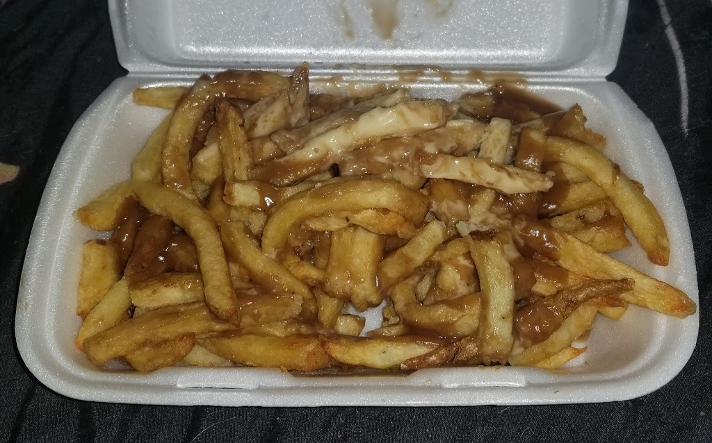 Henderson Burgers & Subs | 212 Henderson Hwy, Winnipeg, MB R2L 1L8, Canada | Phone: (204) 669-4805