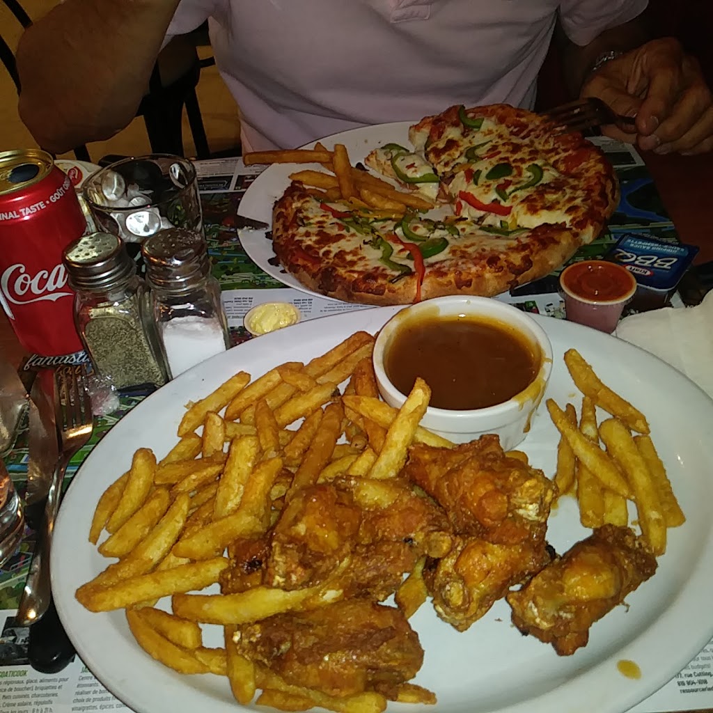 Restaurant Pizza Mike Coaticook | 7 Rue Child, Coaticook, QC J1A 2B2, Canada | Phone: (819) 849-4422
