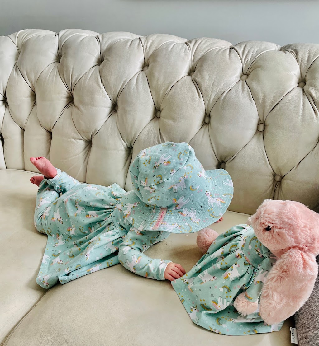 bébé baleine | 39 Chem. de la Vall. de Wakefield, Wakefield, QC J0X 3G0, Canada | Phone: (613) 297-5213